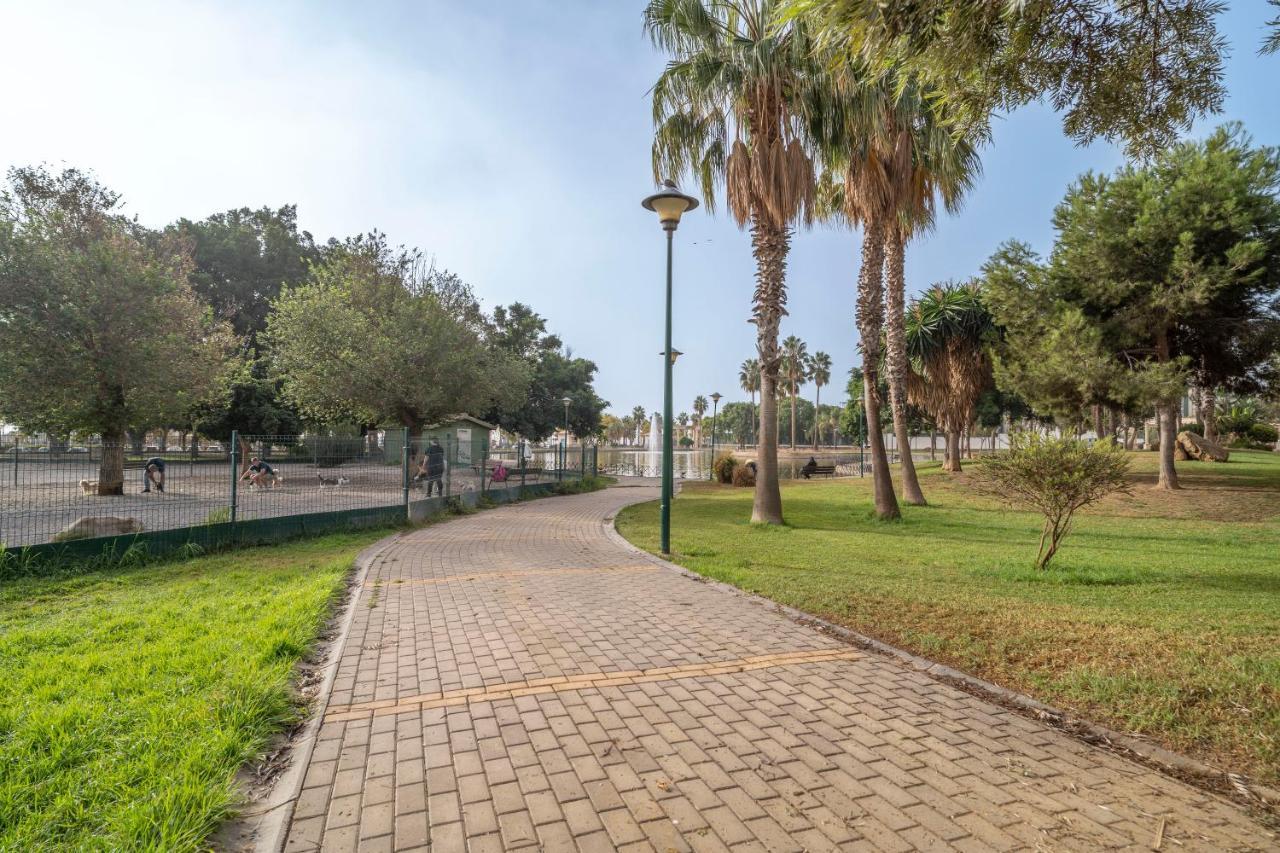 Apartamento Malaga Beach - Center B&C Zewnętrze zdjęcie